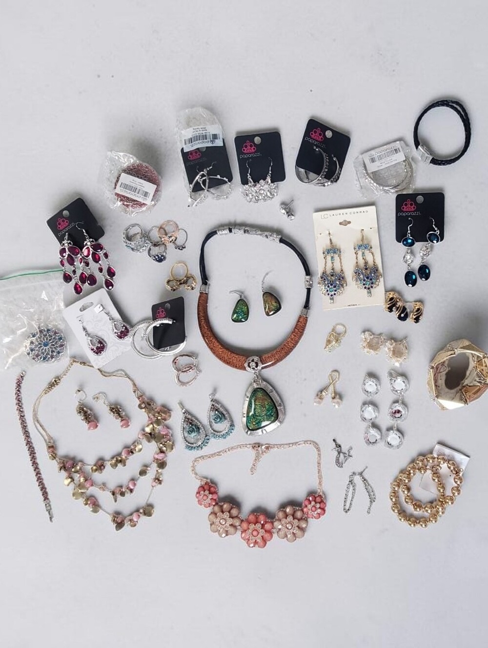 Random Jewerly Sets And Single Items Bundle.
